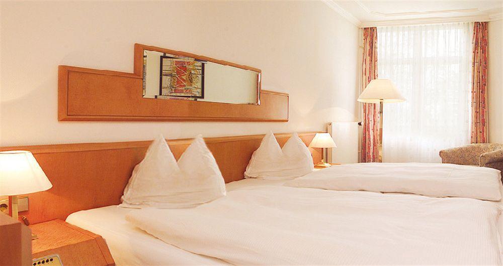 Hotel La Strada Kassel Rum bild